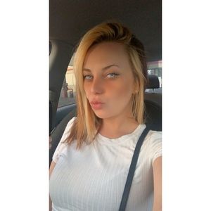 Meet your Posher, Tayler